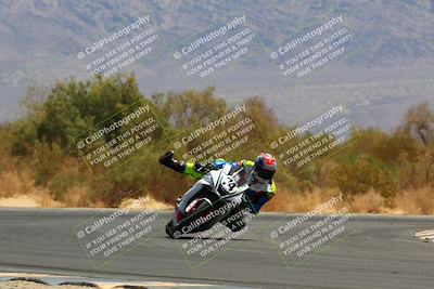 media/May-15-2022-SoCal Trackdays (Sun) [[33a09aef31]]/Turn 7 (1145am)/